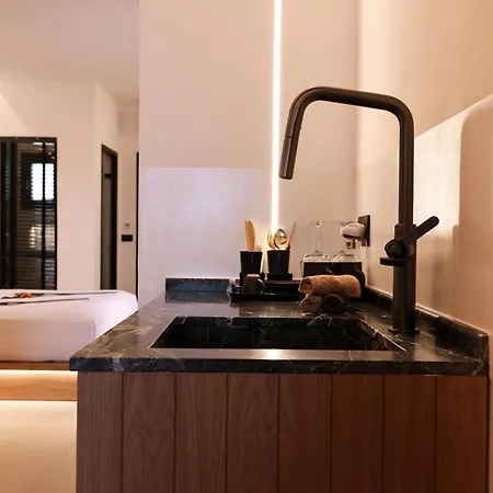 Queen Kalliopi Suites Plintri Exterior photo